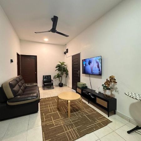 Tepi Villa Pd Port Dickson Exterior photo